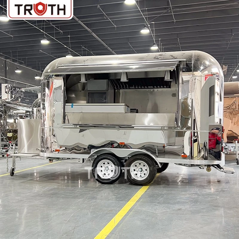 Fransa'da Airstream-Style Food Truck: Stil ve Hizmet İçin Üretilmiş Paslanmaz Çelik Fast Food Treyler